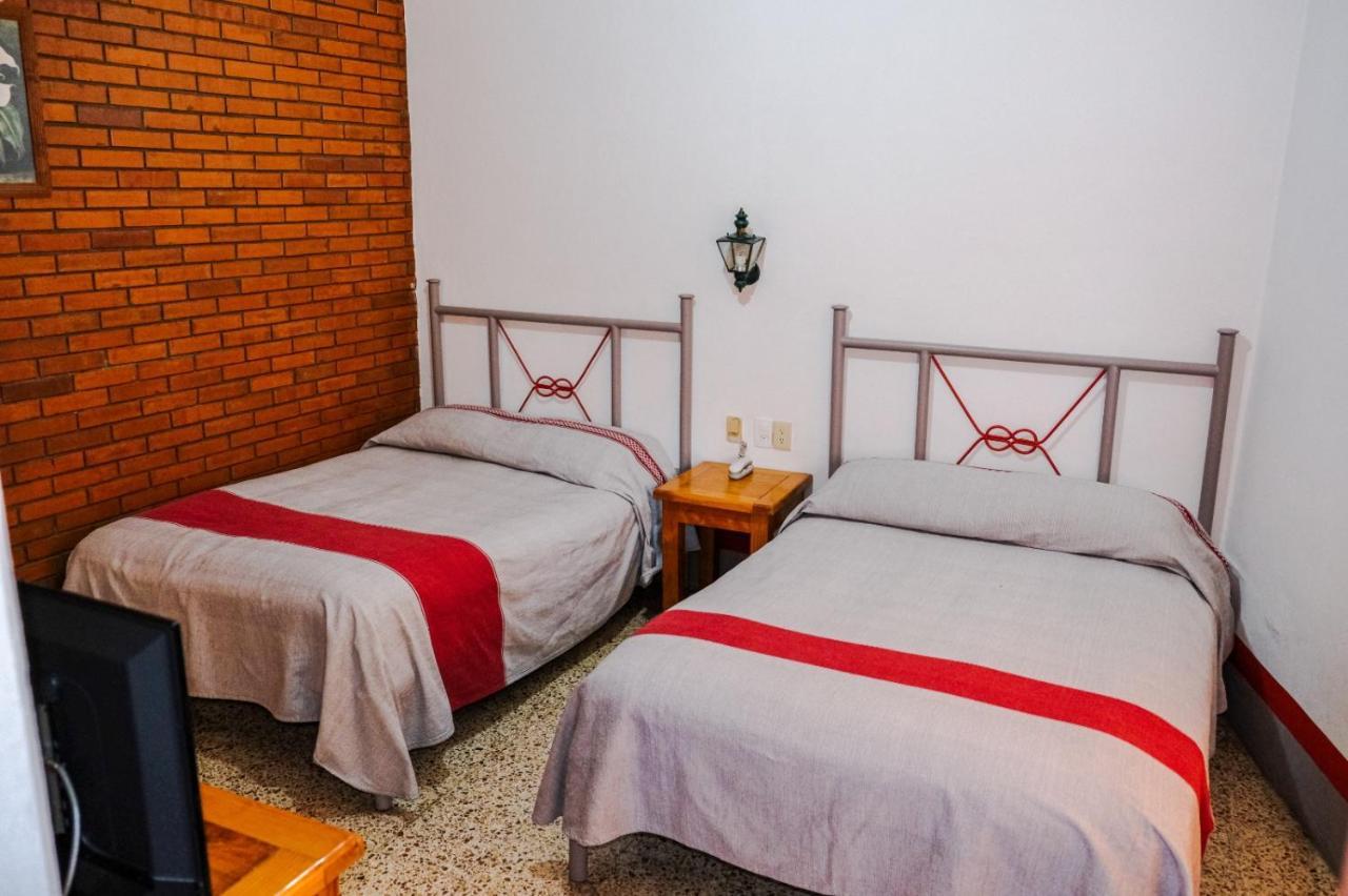 Hotel Posada El Cid Oaxaca Luaran gambar