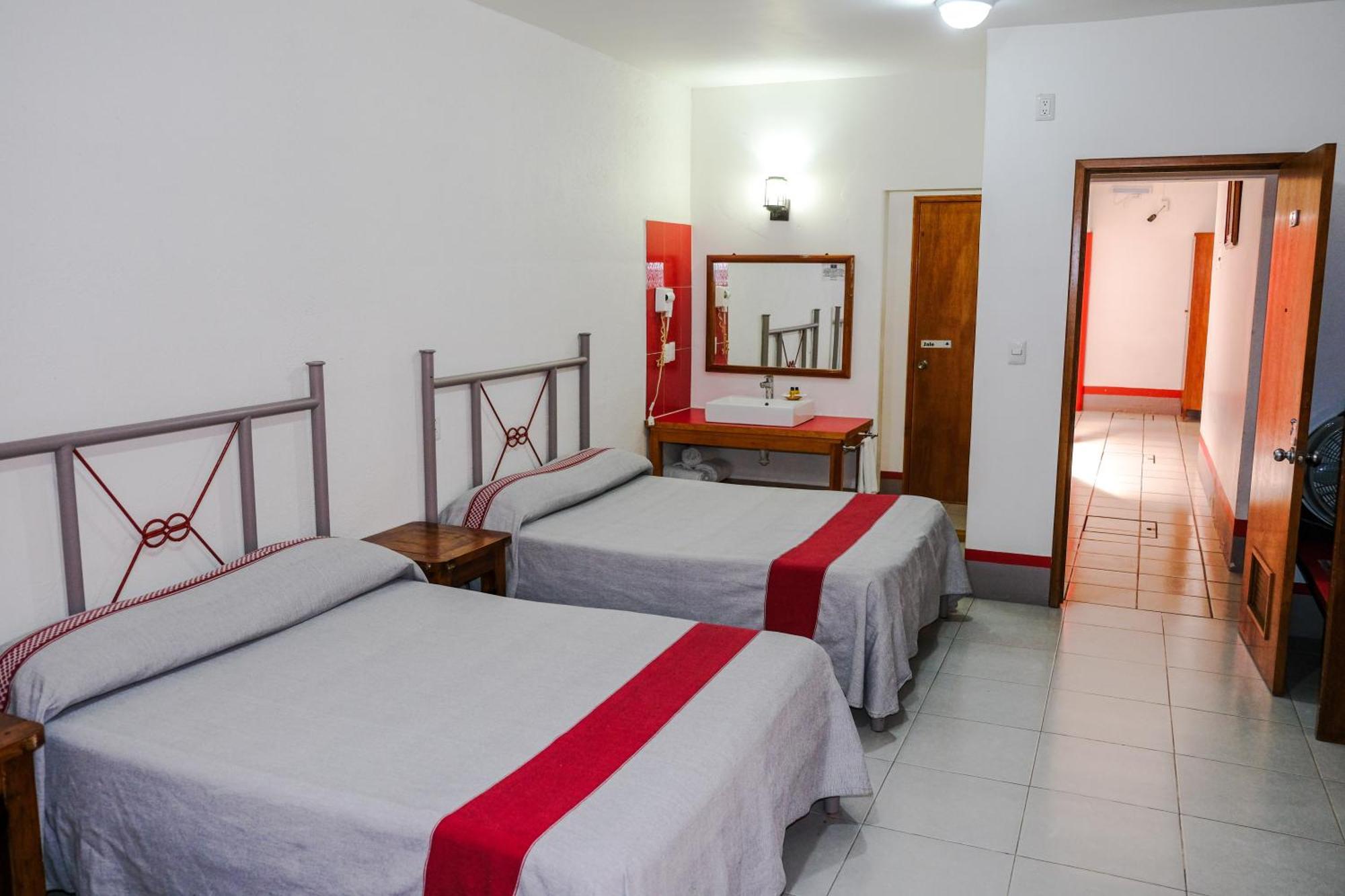 Hotel Posada El Cid Oaxaca Luaran gambar